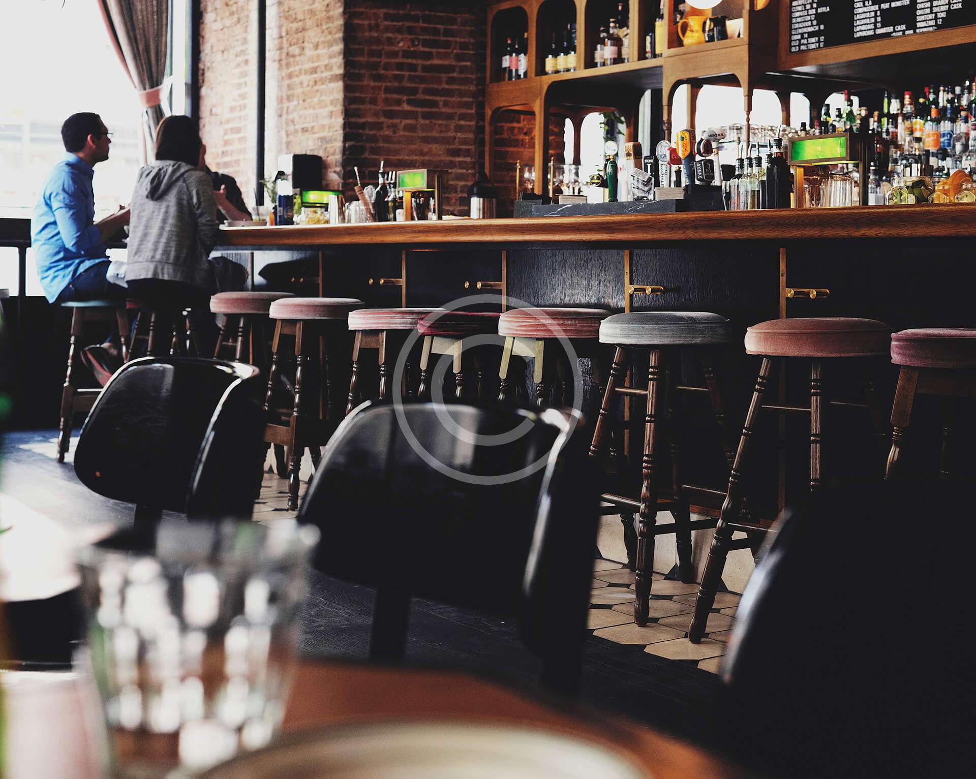 Bar & Restaurant